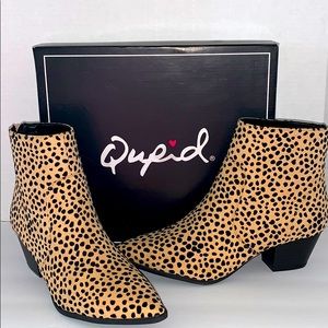 Qupid ❤️ Ankle Boots NWOT